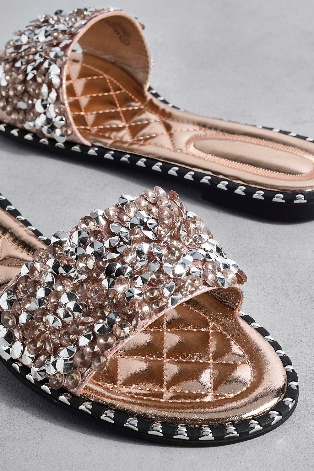 Studded store mule slides